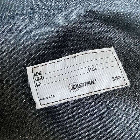 Eastpak Travel Bag Carry On Backpack Zip Off Pack 4-1 Navy Blue Leather Handles - Picture 6 of 15